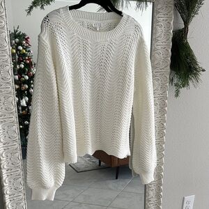 TCEC NWT Cream Knit Sweater